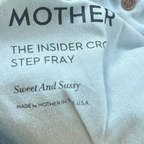 MOTHER The Insider Crop Step Fray Jeans in Sweet and Sassy Size 28 - Picture 8 of 10